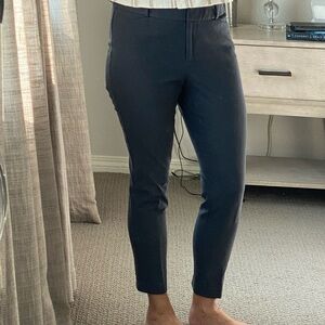Ann Taylor Loft Women’s tailored pants. Julie skinny ankle length charcoal 10